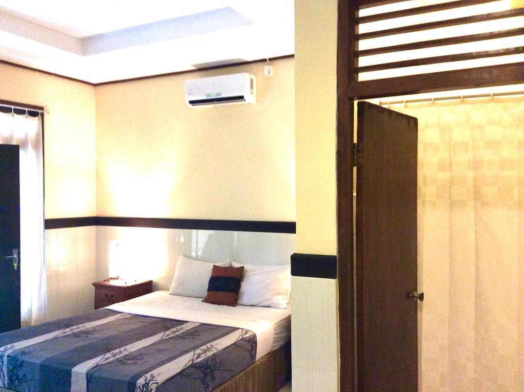 Bali Guest Villas Legian  Room photo