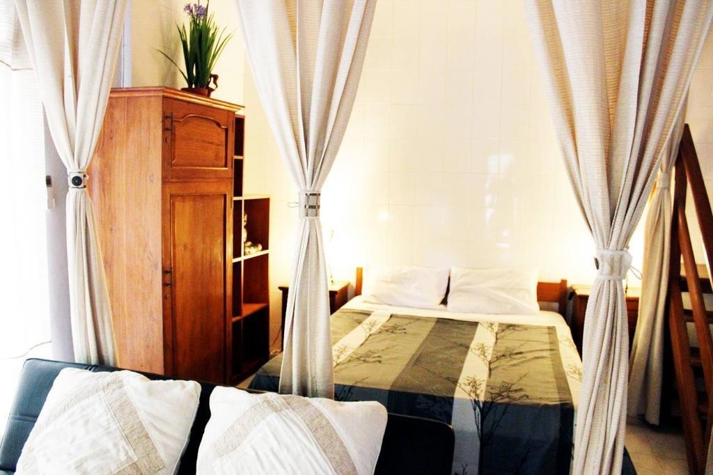 Bali Guest Villas Legian  Exterior photo